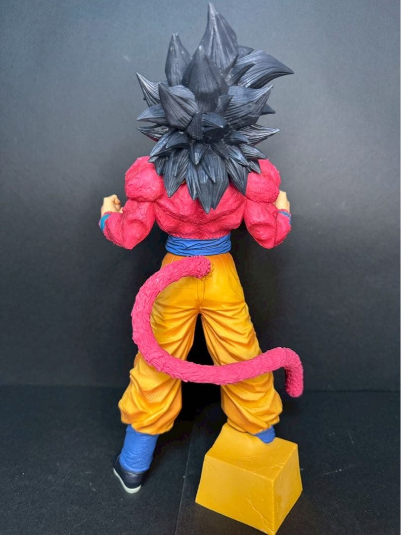 【中古】ドラゴンボールGT 超サイヤ人4 孫悟空 フィギュア