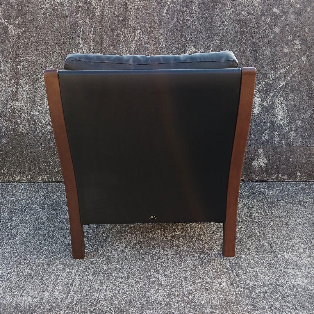 富士ファニチア　一人掛けソファー　①