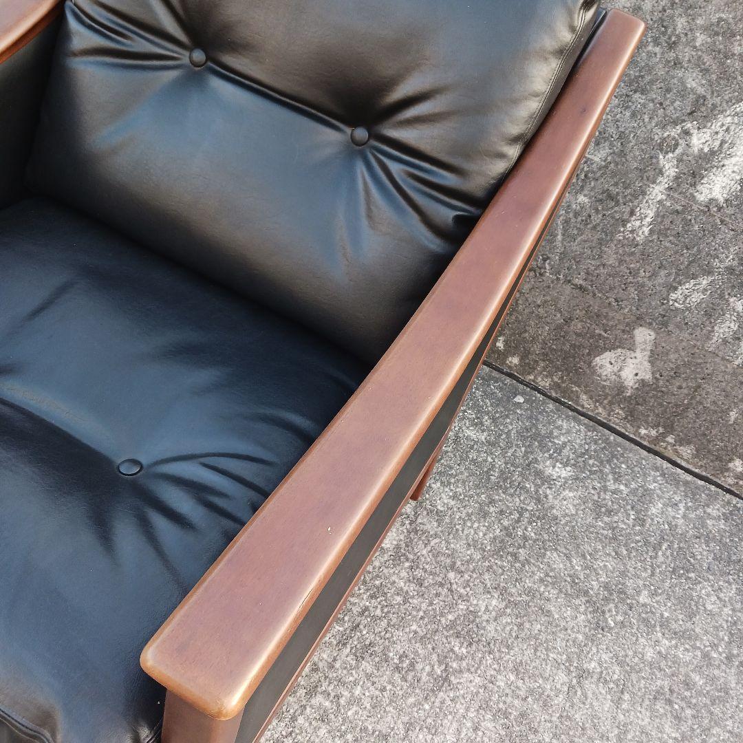 富士ファニチア　一人掛けソファー　①