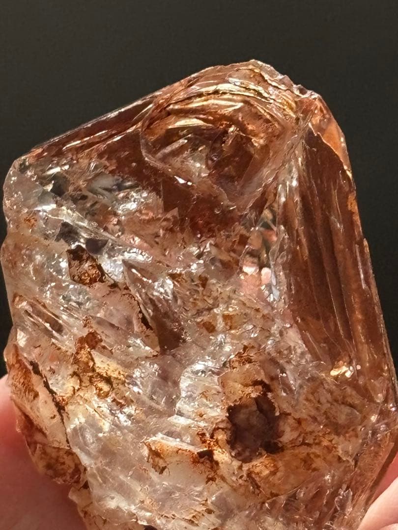 マダガスカル産　レッドクレイエレスチャル　68g ウィンドウクォーツ　高透明度