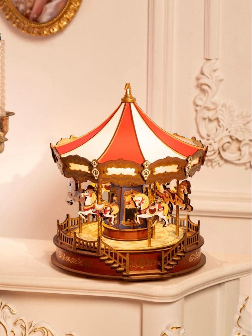 新品　回転木馬　オルゴール　完成品販売　クリスマスプレゼント