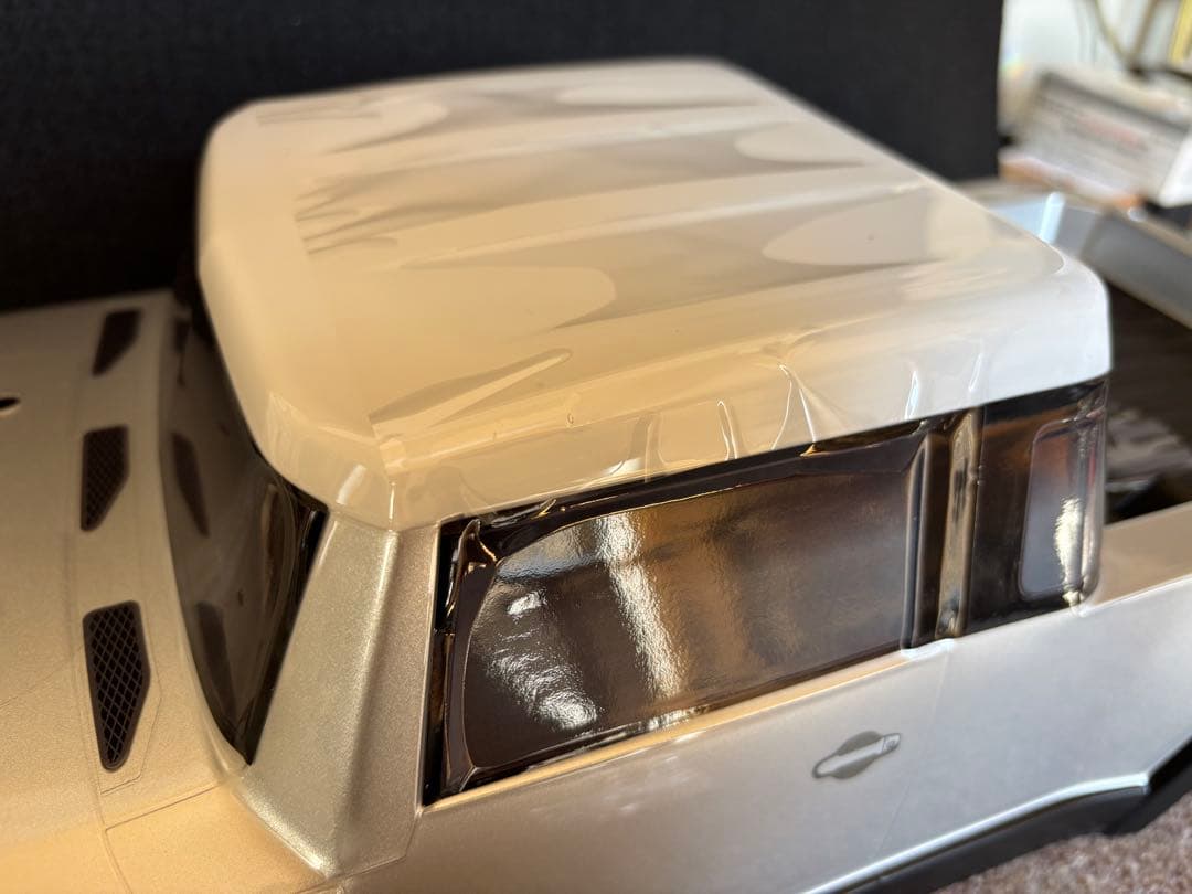 ラジコン　クローラー　ボディのみEnduro Utron