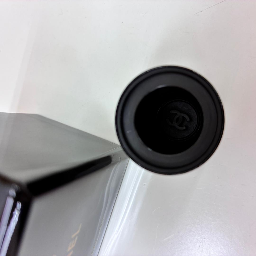 ♥《463》 CHANEL　ブルードゥシャネル レゼクスクルジフ