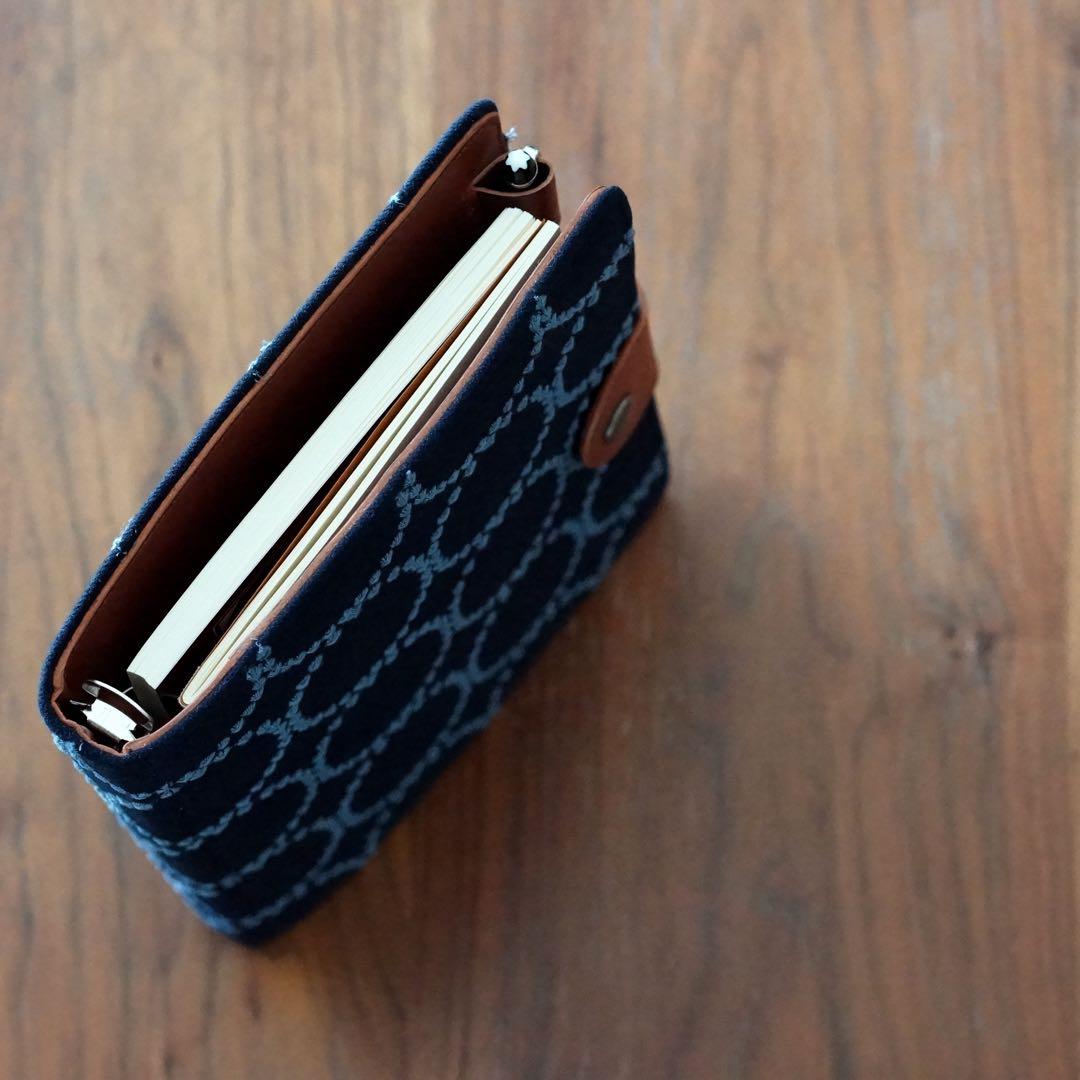 ミナペルホネン　タンバリンdopブラック　A5 6穴システム手帳