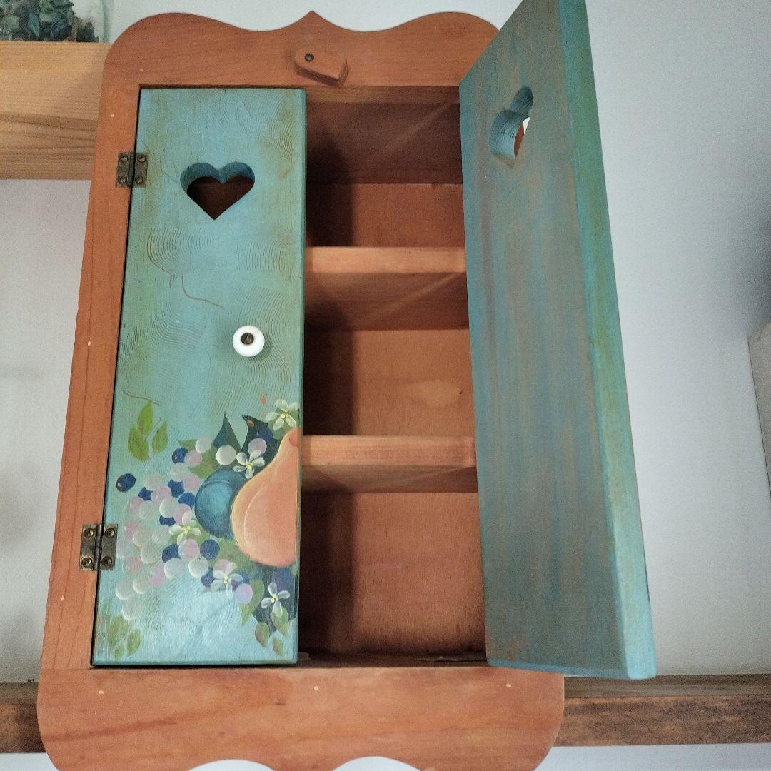 木製ラック ハート型扉 3段収納 トールペイント