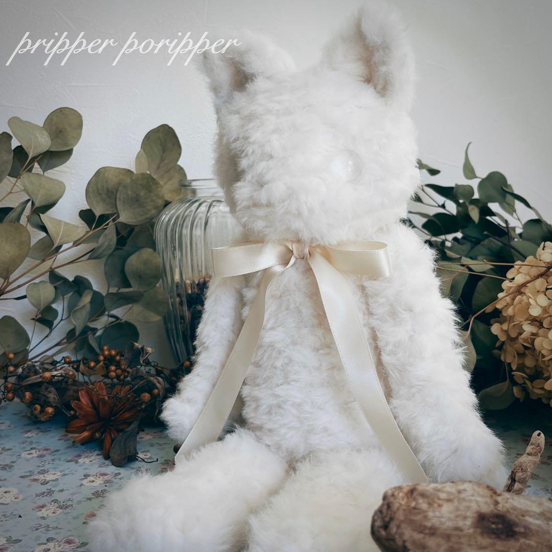 sample しろねこのあみぐるみ　ふわふわ　猫　ぬいぐるみ　白猫