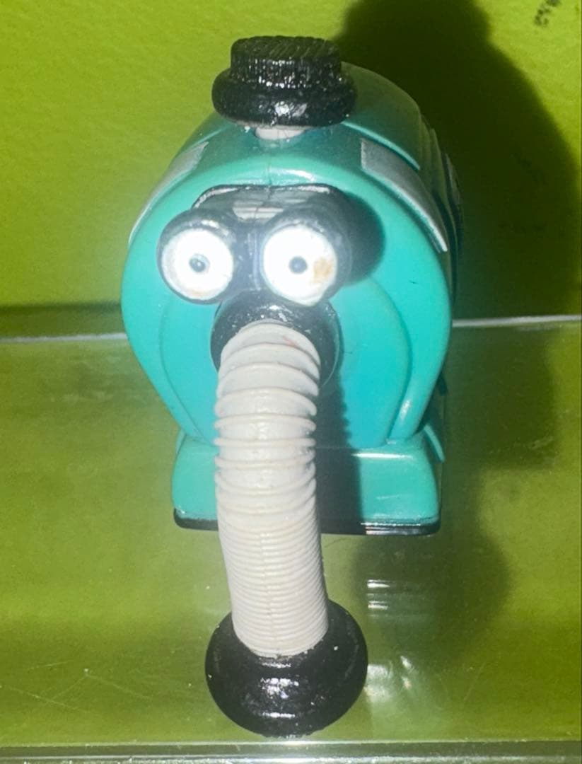 イギリス テレタビーズ フィギュアNoo-Nooヌーヌー 掃除機 - メルカリ