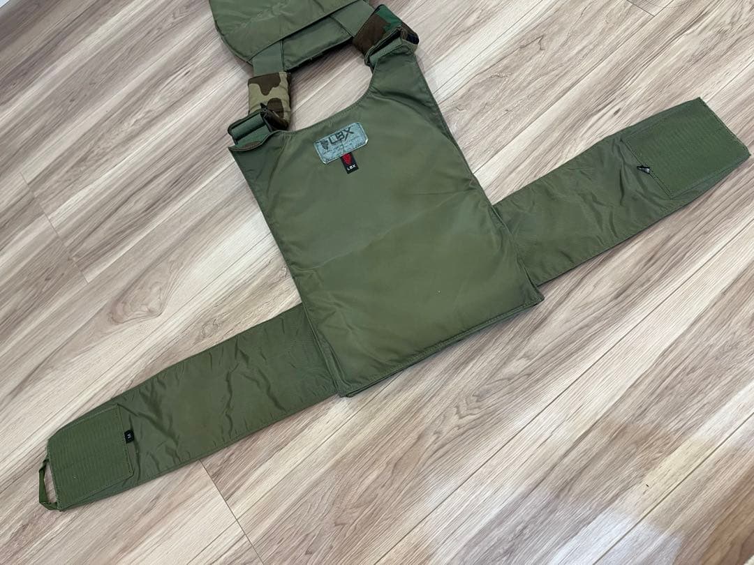 実物 LBX-0094 プレートキャリア ウッドランド サバゲー 装備 米軍