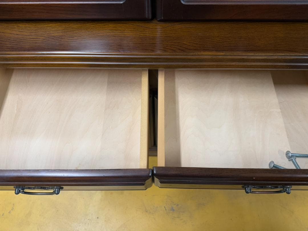 太田長 ATLANTA アトランタ ガラス扉 縦型キャビネット