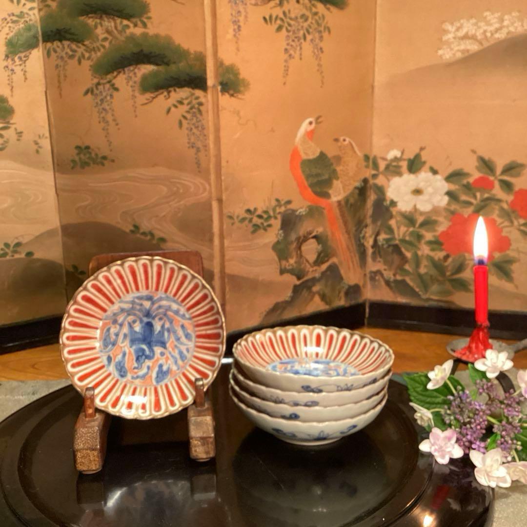 A1007 大聖寺伊万里　赤絵　染錦手　菊形　　５枚