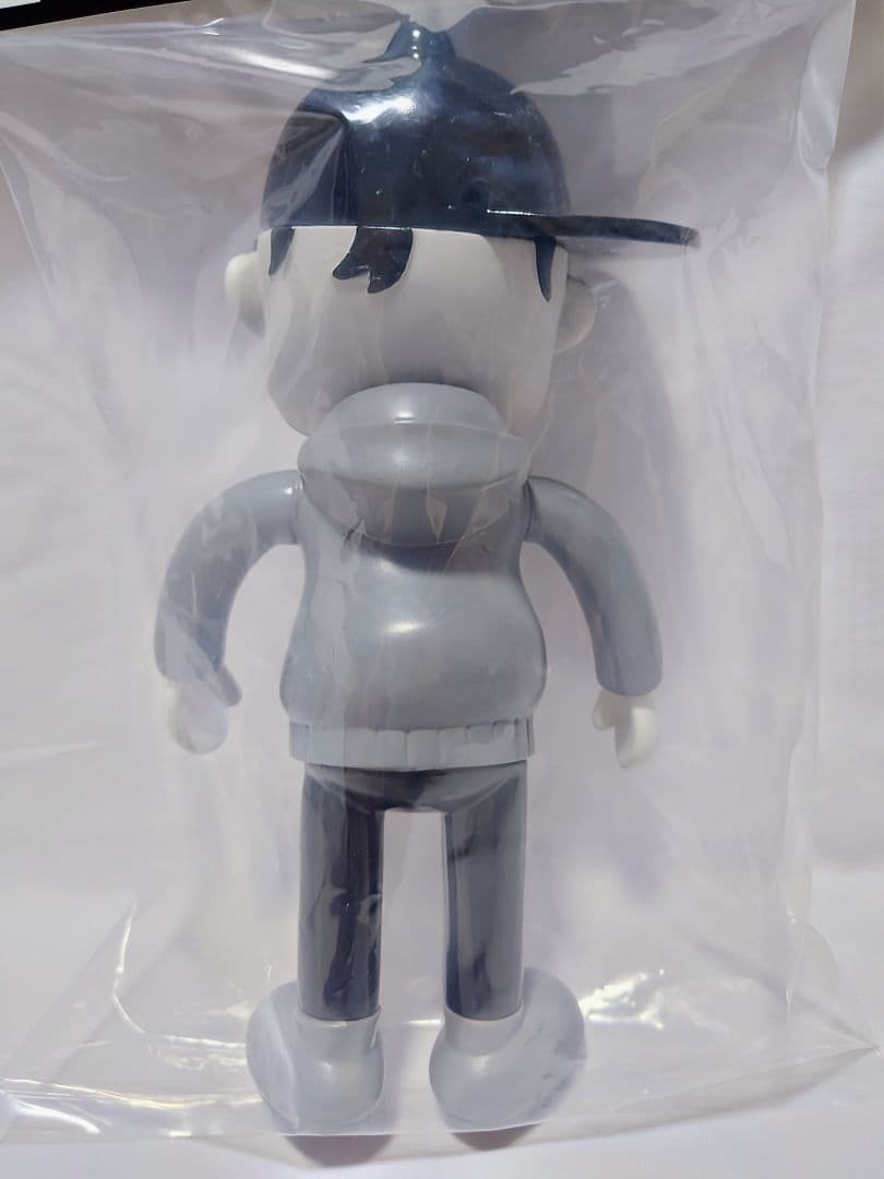 696BOY HEADLOCKSTUDIO zollmen IZUMONSTER