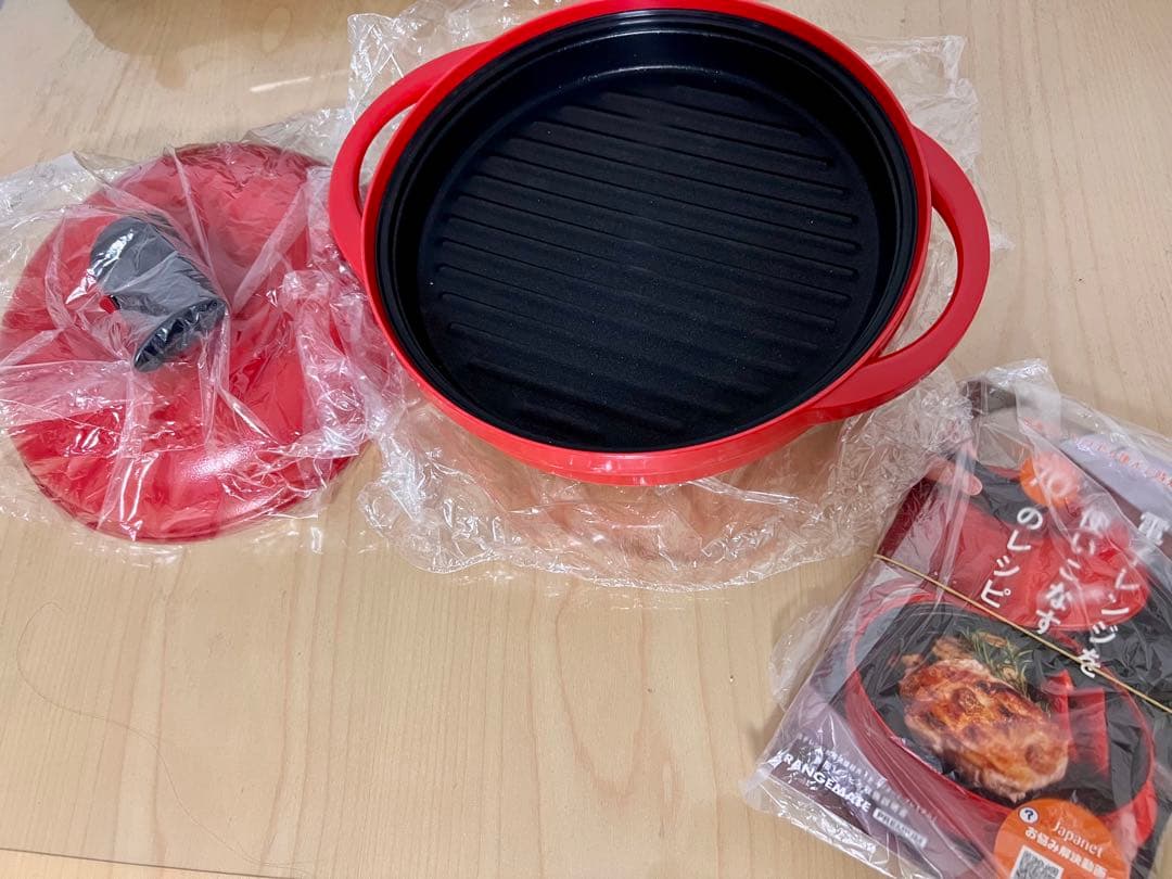 【新品】電子レンジ調理器具 赤 直径25cm