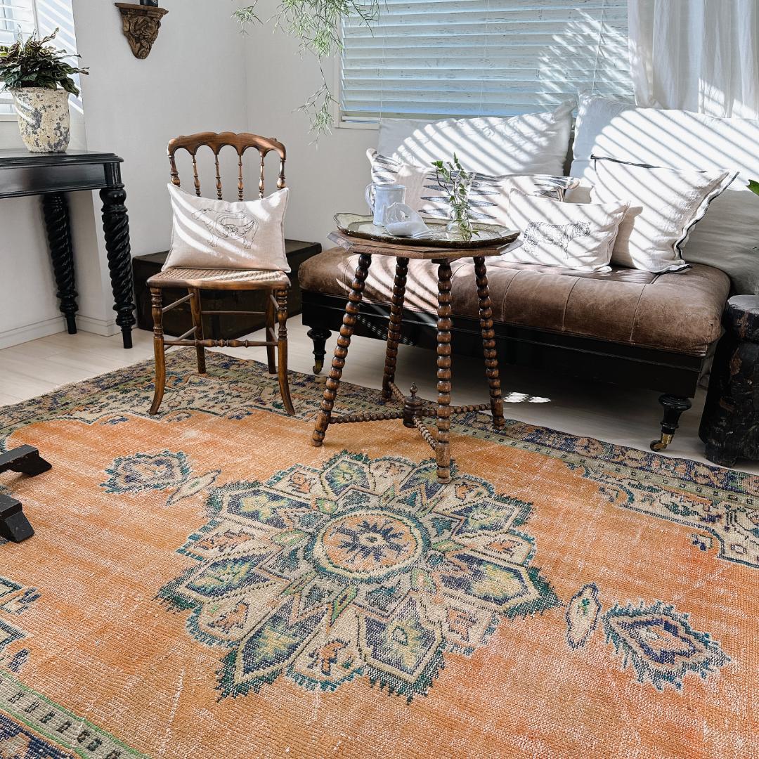 トルコ ヴィンテージラグ A135 超大判 オレンジ ネイビー ターコイズ