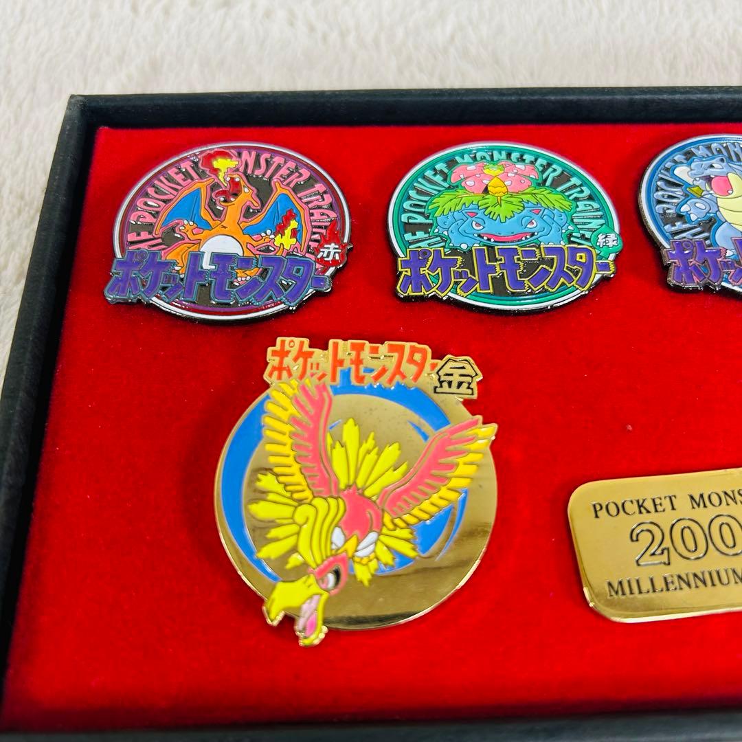 希少】ポケットモンスター ミレニアムピンバッジセット 2000年