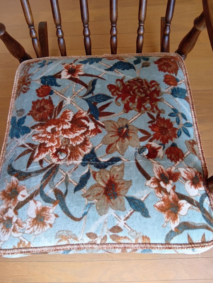 ロッキングチェア　１脚