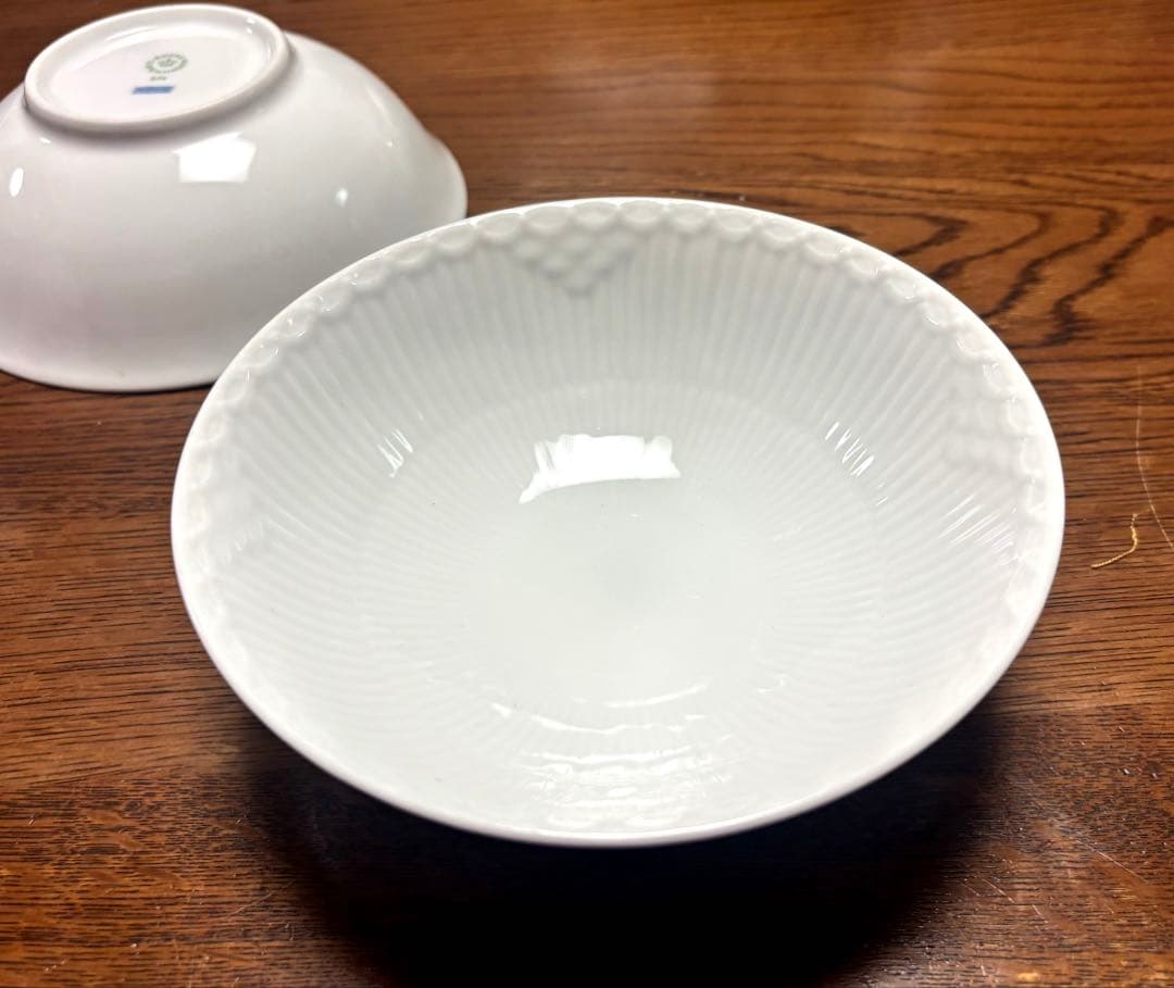 ロイヤルコペンハーゲン　ホワイトハーフレース　16、5センチボウル　3個