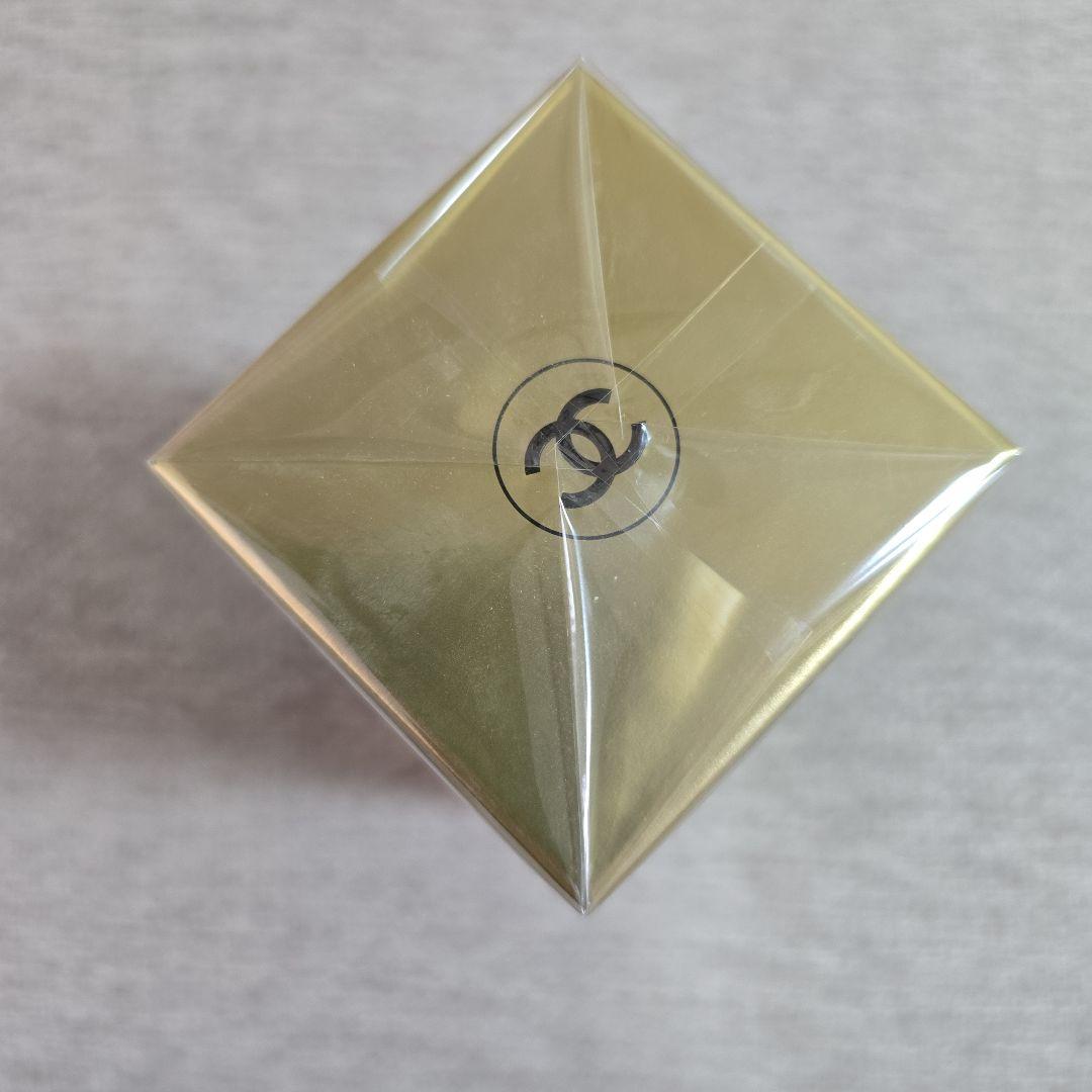 CHANEL サブリマージュ レサンス フォンダモンタル 40ml