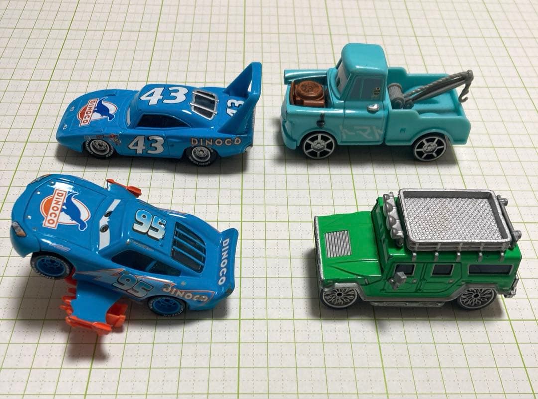 カーズ　マテル　18台