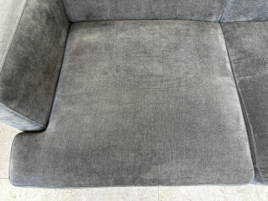 ニトリ　2人掛けソファ　サザーラ　8段階可変式ヘッドレスト　グレー