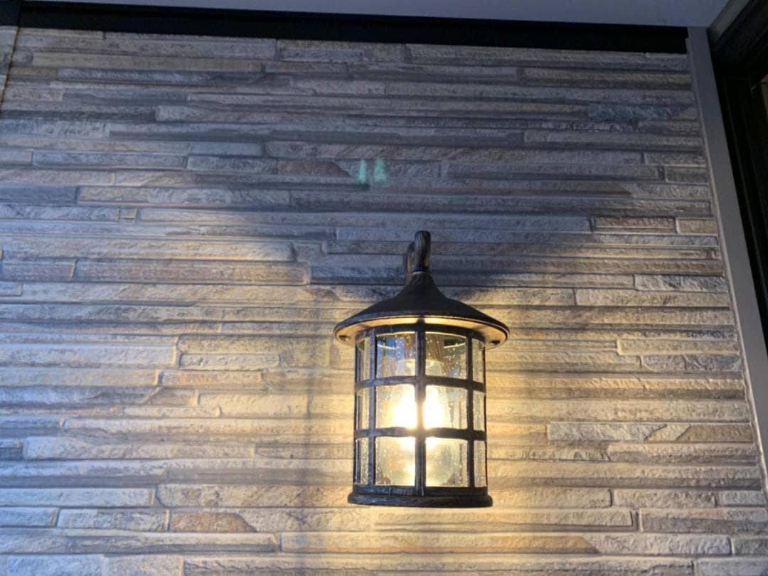 アンティーク調のブラケットライト