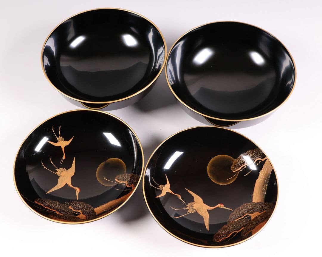 CM378】大正期 月と松 飛翔鶴 金蒔絵 欅地溜塗 黒塗 椀二客 木製漆器