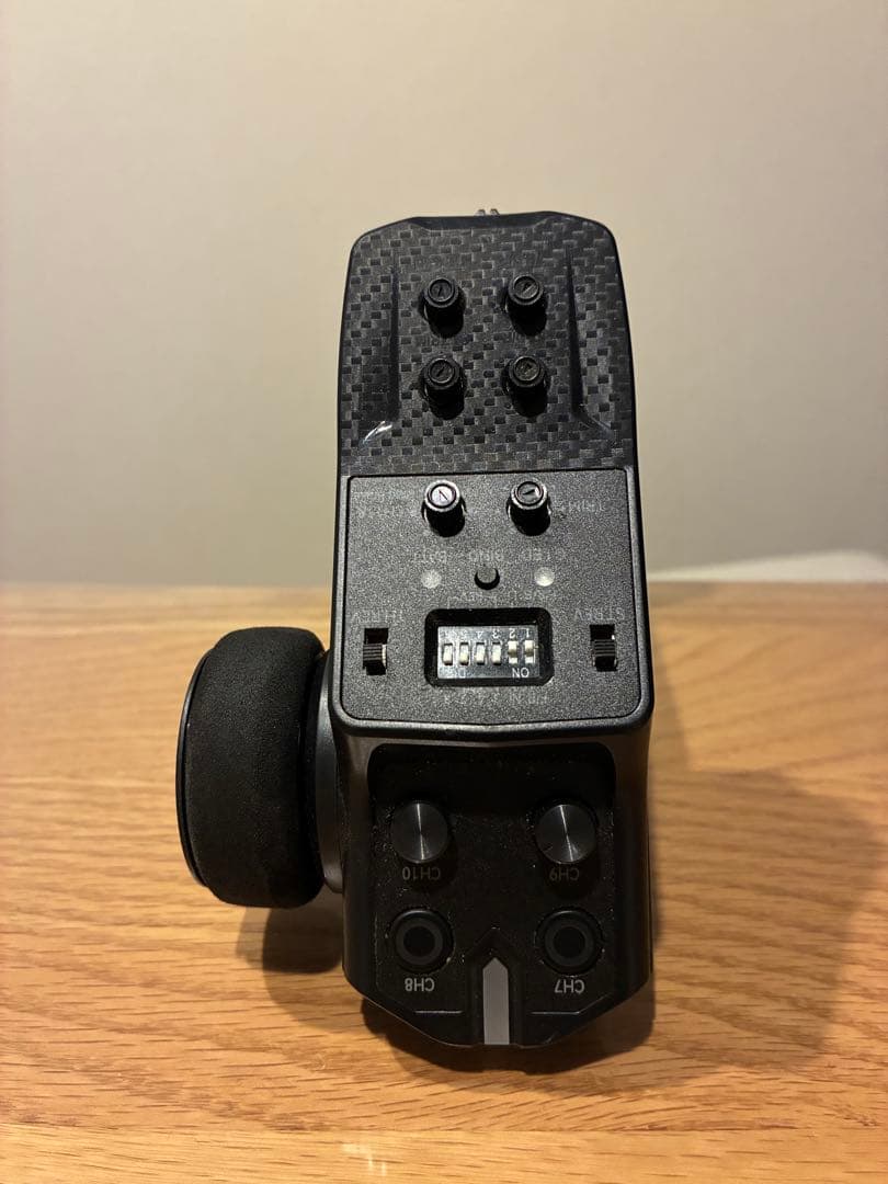 1/10 クローラー　ブラシレス　ラジコン　FMS トラクサス　アキシャル