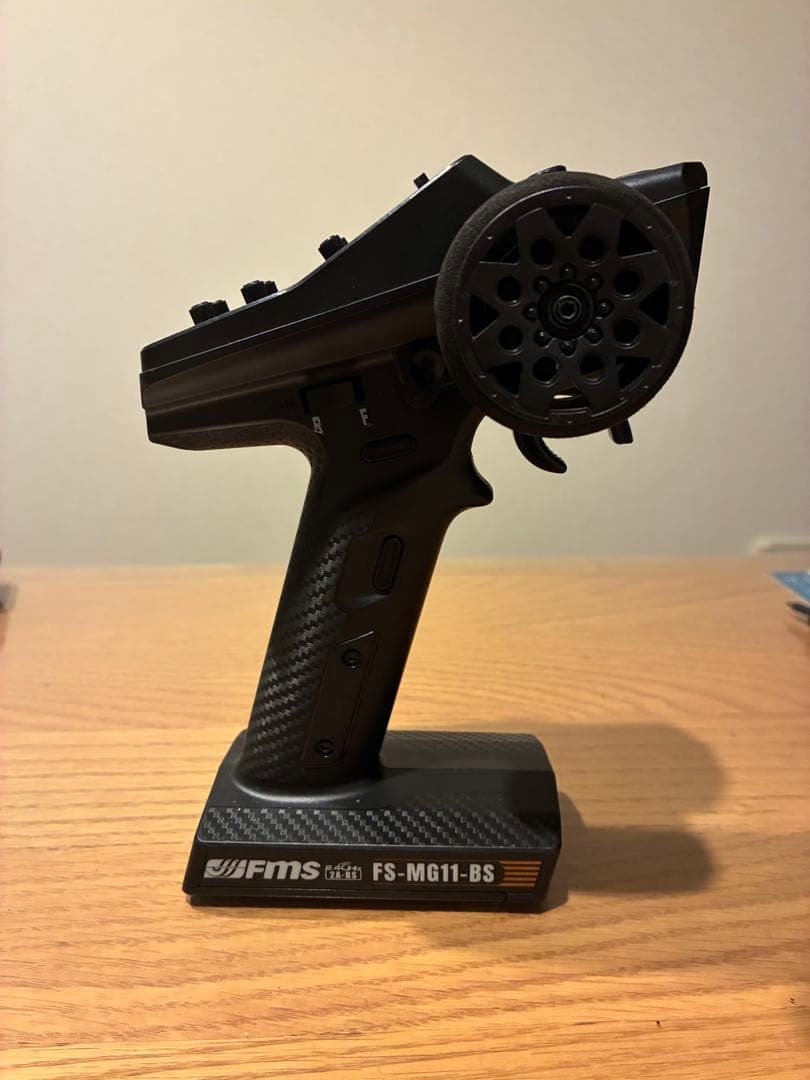 1/10 クローラー　ブラシレス　ラジコン　FMS トラクサス　アキシャル