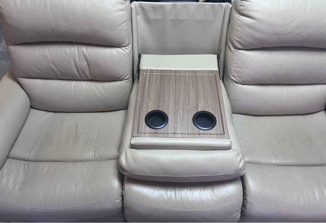 リクライニングソファ ベージュ 三人がけ