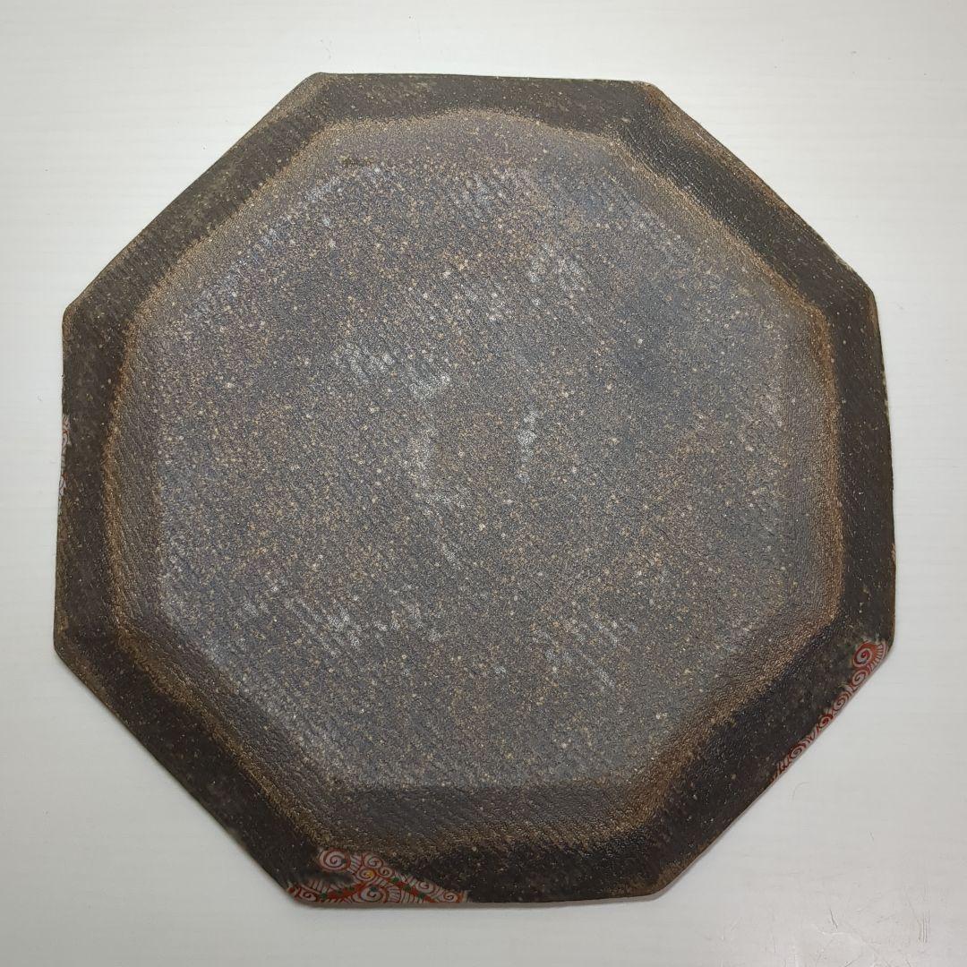 人気陶芸作家　苧坂恒治作　金彩　渦赤絵　手描き　八寸　八角皿