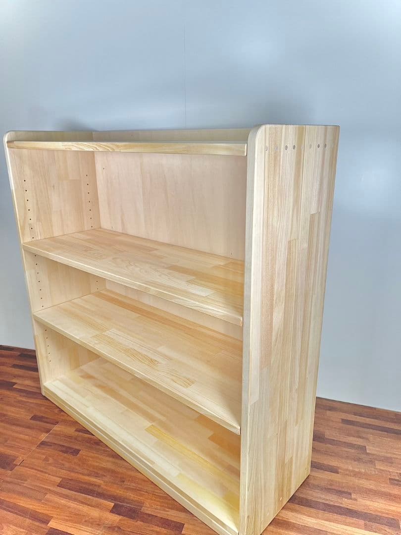 stirすてあ様　おもちゃ棚