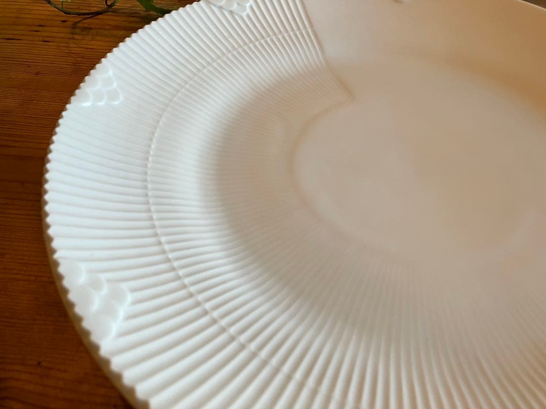 ロイヤルコペンハーゲン　ホワイトエレメンツ　29.5プレート×4