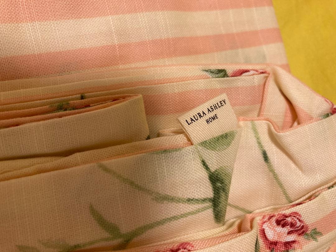 新品‼️✳️ローラアシュレイ　掛け布団カバー　デュベカバー　190×210ダブル‼️✳️