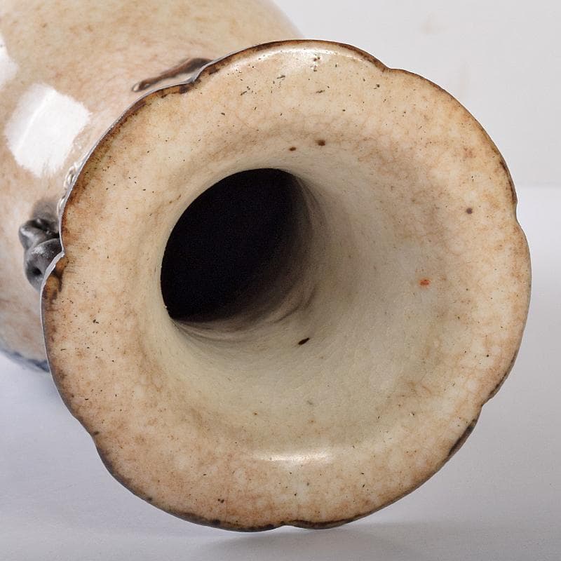 中国 成化年製 青花 花瓶文 貼梅双耳瓶 D R7889 - メルカリ