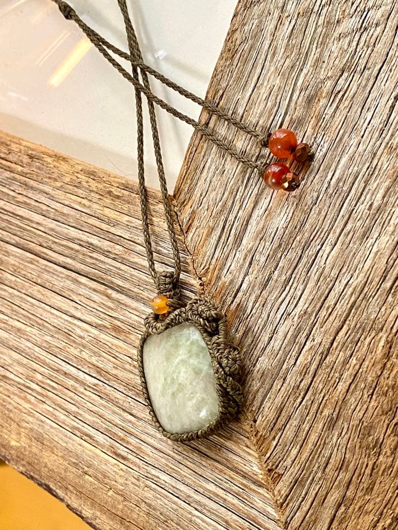 天然石マクラメネックレス/日々のお守りアクセサリー