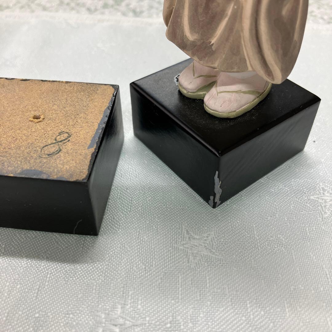 博多人形　托鉢僧13体　屏風付き