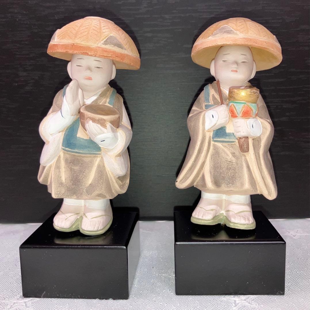 博多人形　托鉢僧13体　屏風付き