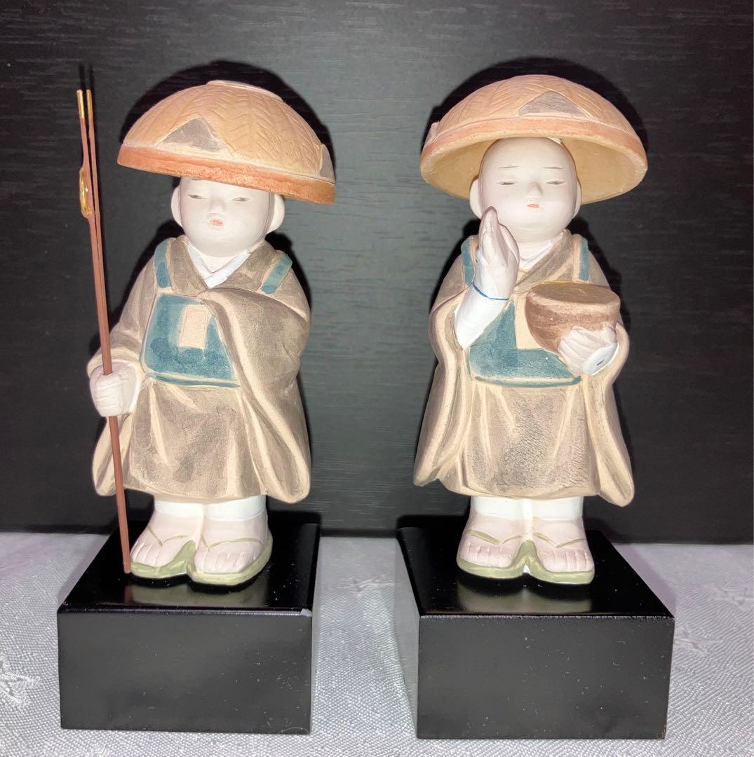 博多人形　托鉢僧13体　屏風付き