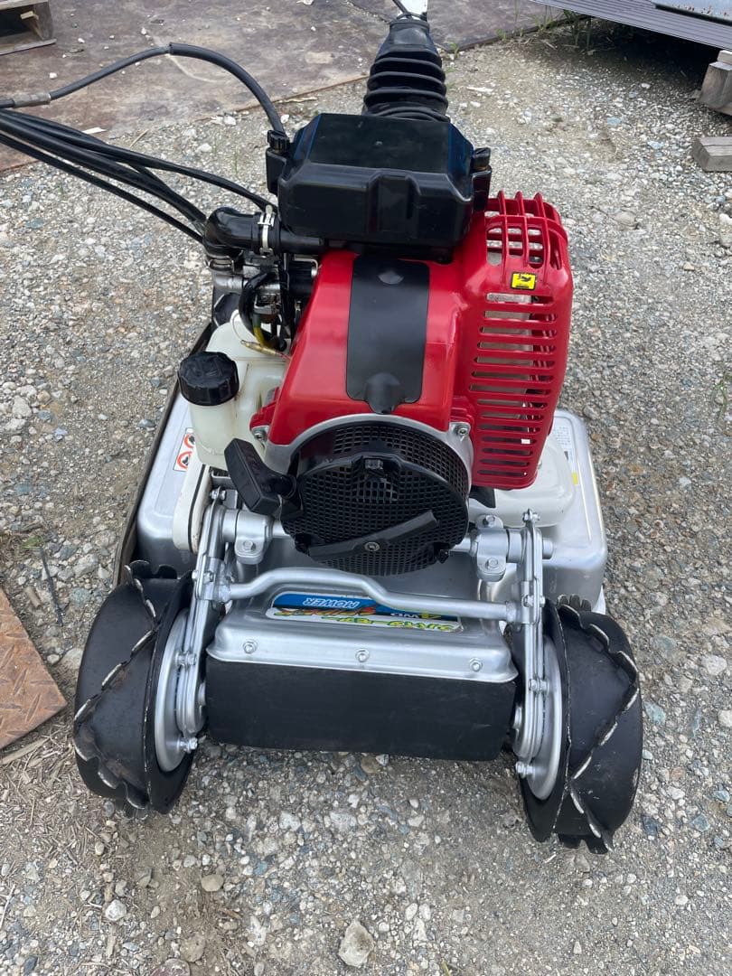 草刈り機　オーレックスパイダーモア　SP８５１A　４WD