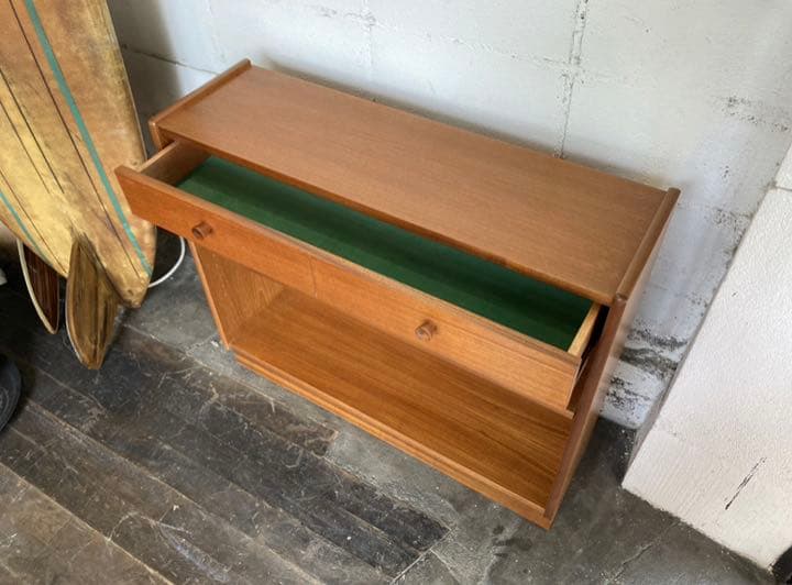 デンマーク　ビンテージ　シェルフ　棚