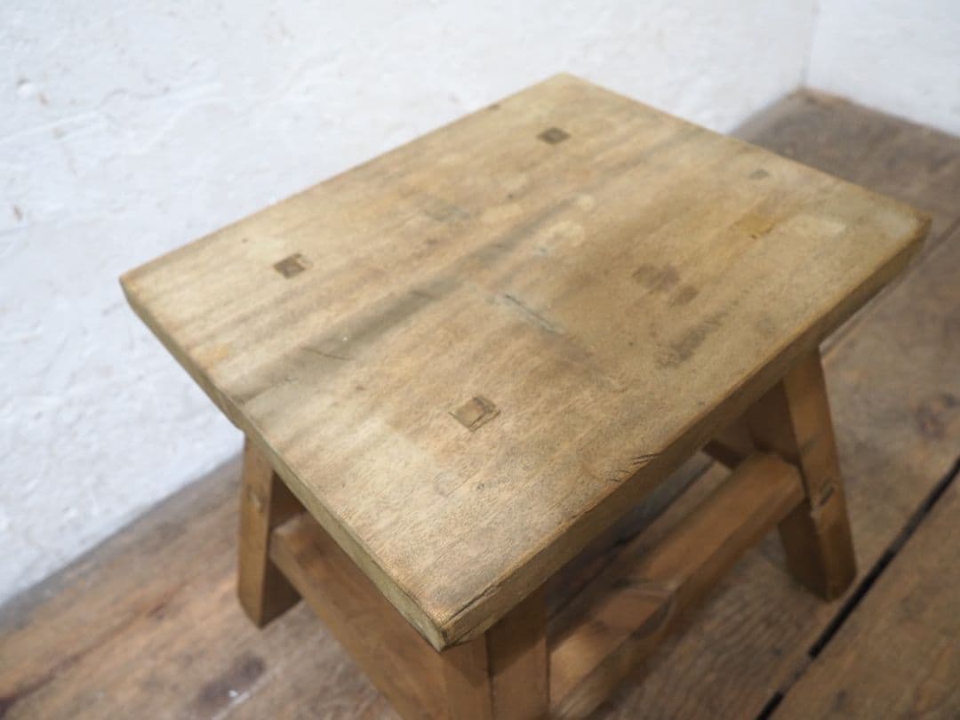 1220 ビンテージ　スツール　椅子　イス　チェア　踏台　古家具　古道具　レトロ