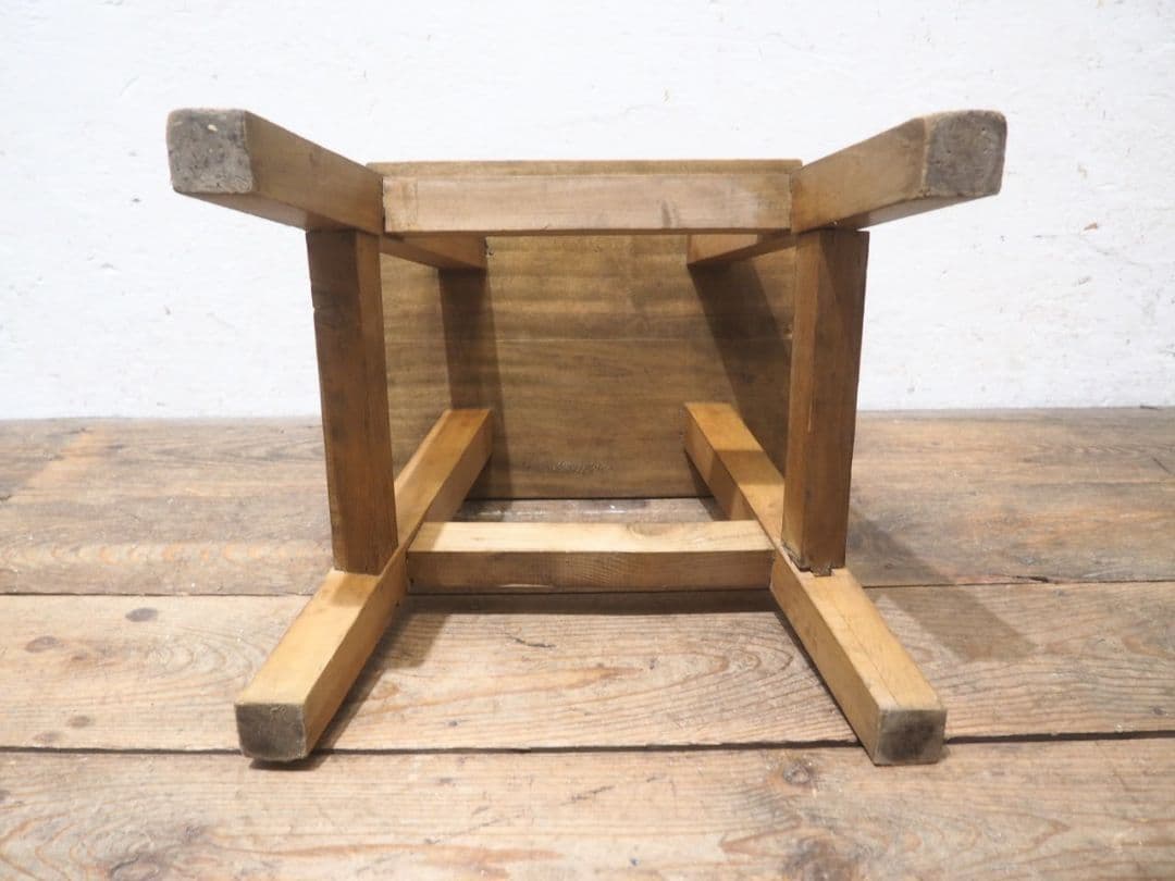 1220 ビンテージ　スツール　椅子　イス　チェア　踏台　古家具　古道具　レトロ