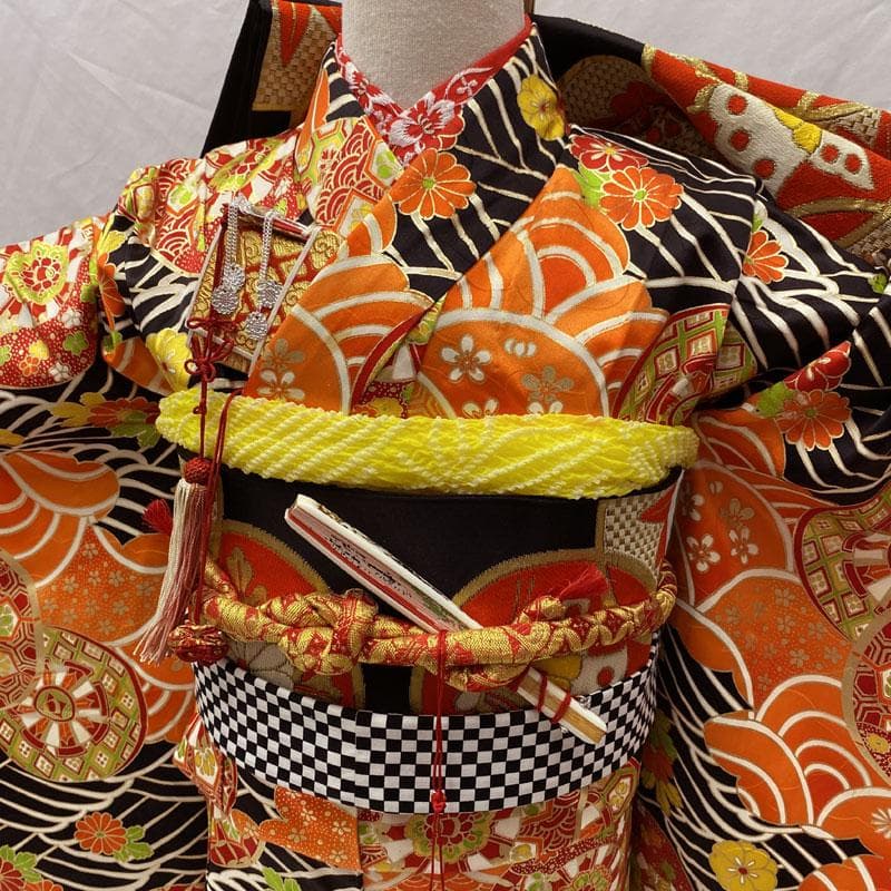 506ag61◎七五三 七歳 女児 セミアンティーク着物&袋帯 金彩 源氏車◎