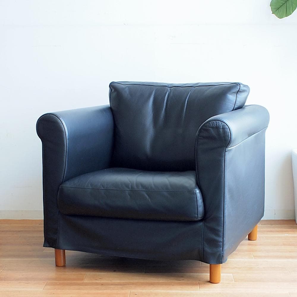 カッシーナイクスシー ピエロ・リッソーニ 「ドリアン」 シングルソファ B