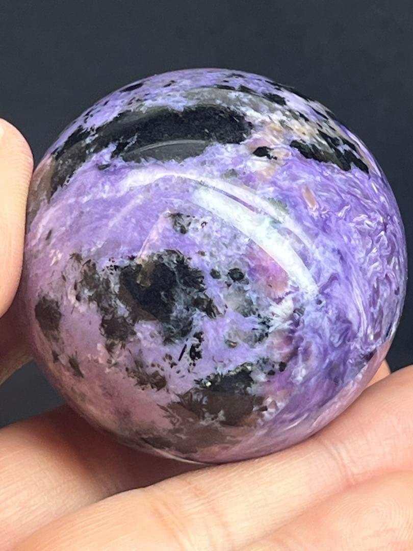 天然石　希少　チャロアイトスフィア　ピンクチャロアイト共生　台座付き⭐️2093