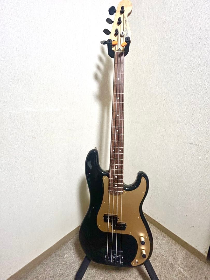 Fender Japan エレキベースギターPB-43. BLK custom - メルカリ