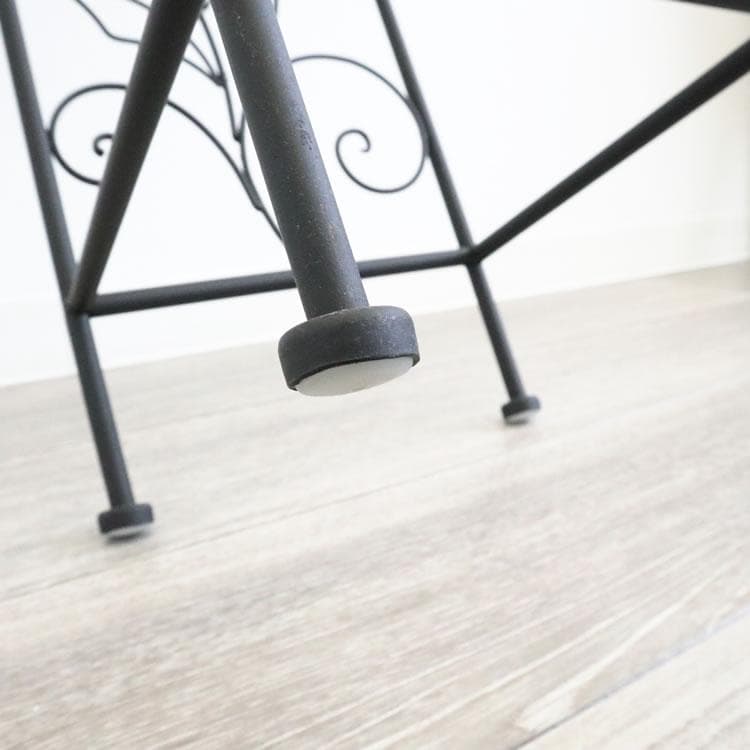 ローズ柄アイアンスタンド ランプテーブル 花台