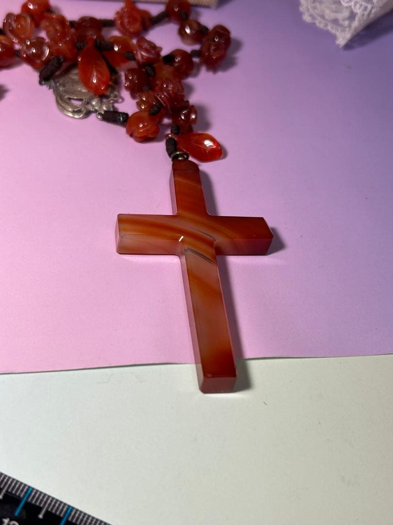 ジャンヌ・ダルク　ロザリオ　薔薇　天然石　カーネリアン　　ハンドメイド　瑪瑙