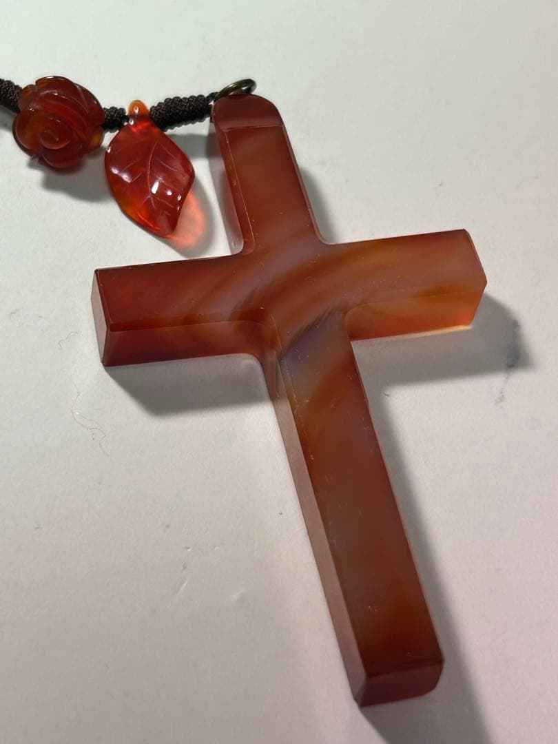 ジャンヌ・ダルク　ロザリオ　薔薇　天然石　カーネリアン　　ハンドメイド　瑪瑙