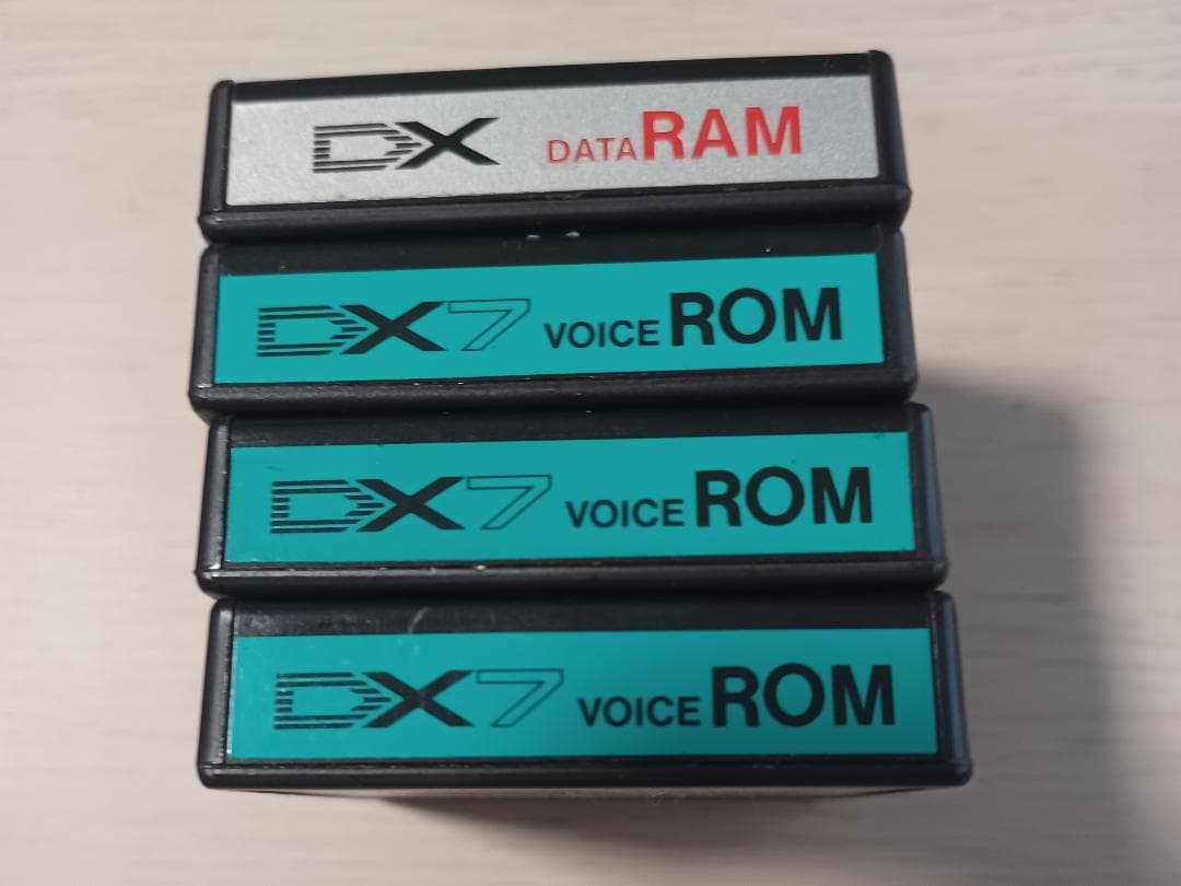 YAMAHA DX7 DATA データカートリッジ　 4個　まとめ売り