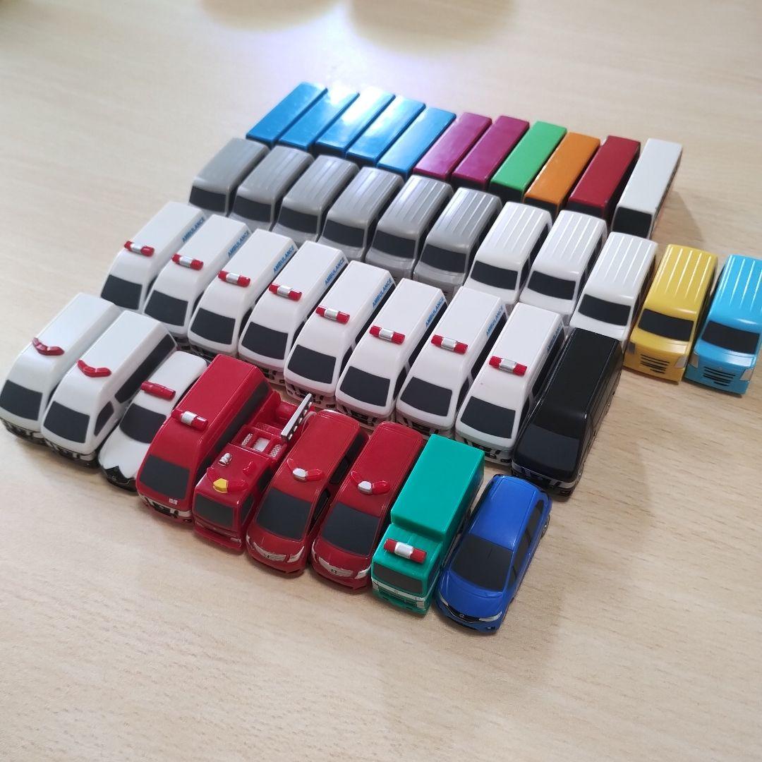 ポケットトミカ まとめ売り 40台セット - メルカリ